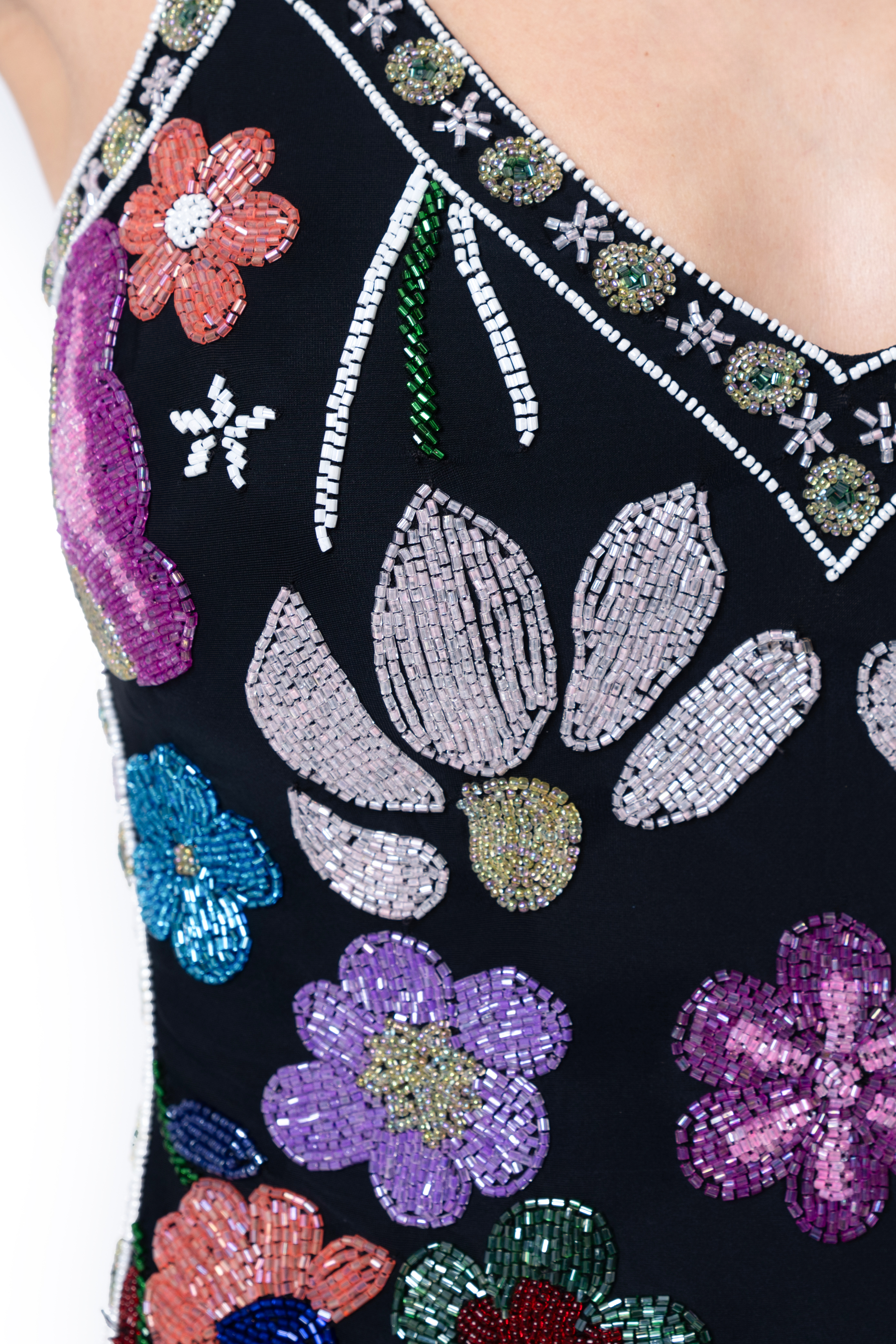 FlowerDetailBlack#color_black