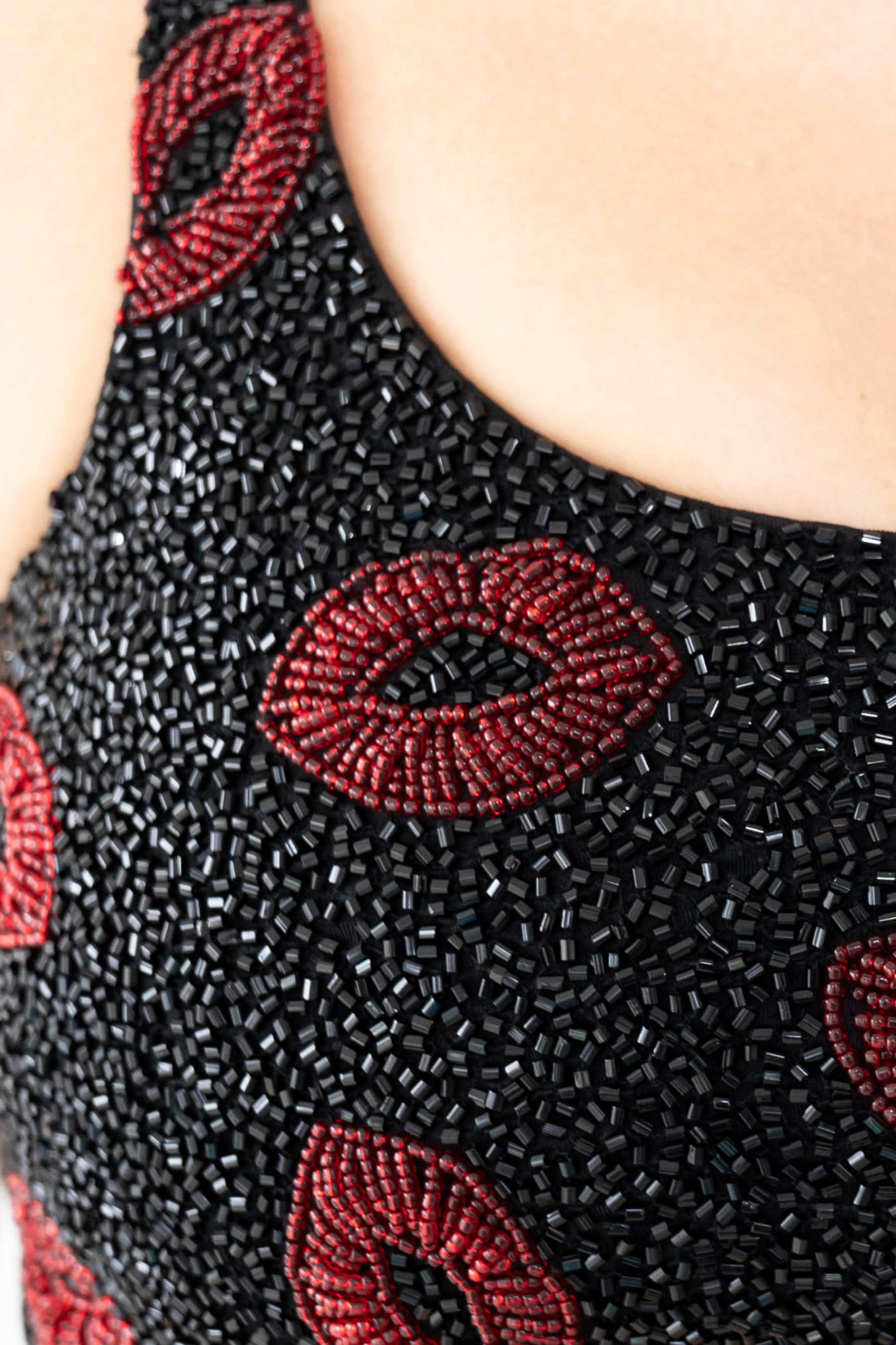 KissBlackTopDetail#color_black